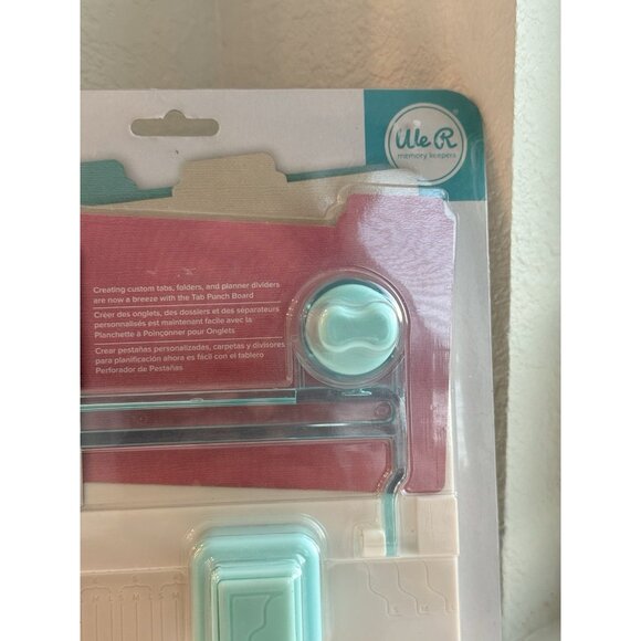 We R Memory Keepers Tab Punch Board # (663105) Brand New / Sealed - Picture 2 of 5